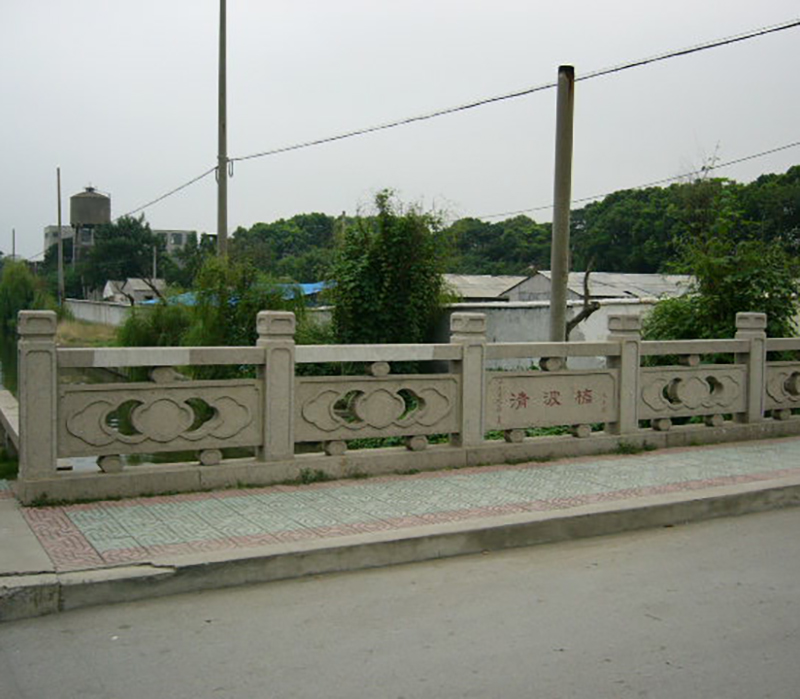 桥栏板